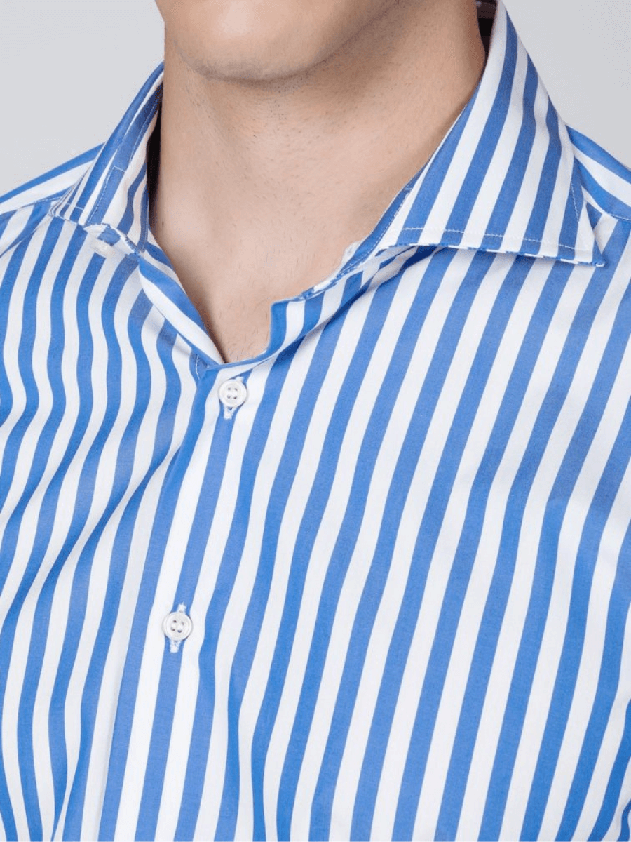 Camicia formale sottogiacca a righe azzurre collo